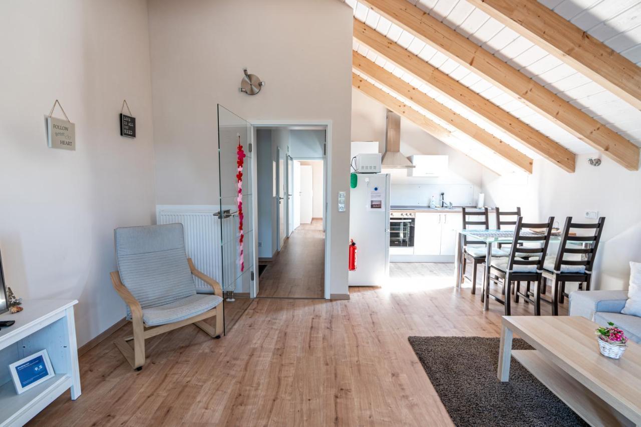 Ferienwohnung Bad Camberg - Apartment Goldener Grund ภายนอก รูปภาพ